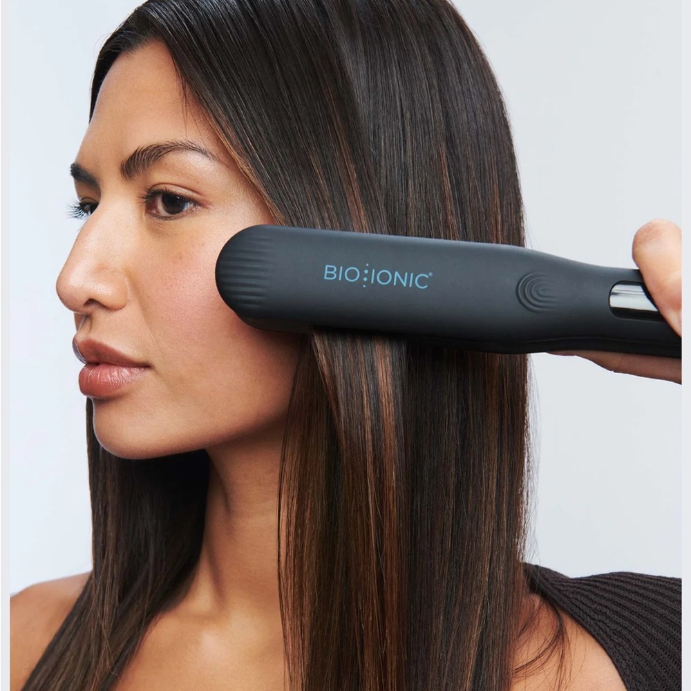 One pass styling Iron
